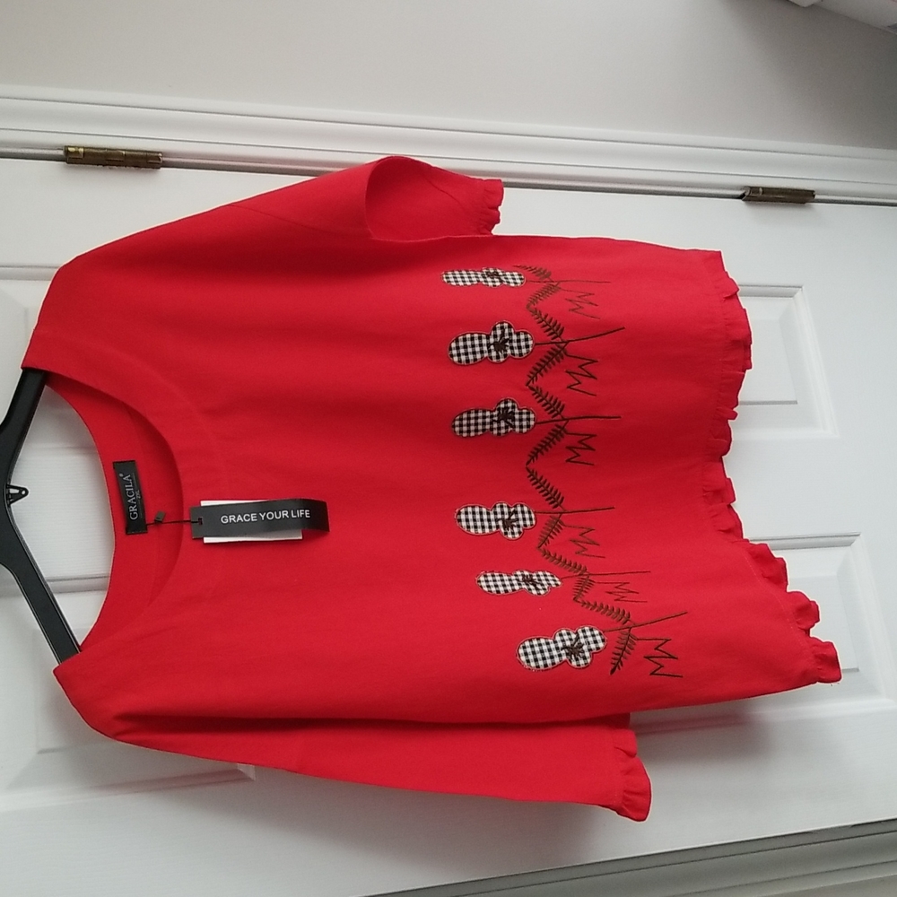 Ladies dress shirt